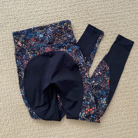 Lululemon Wake & Train Tight Flowerescent Multi - Picture 6 of 9